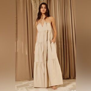 Chic Beige Halter Maxi Dress